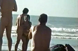 XXX همسر داغ می کند دانلود رایگان فیلم سکسی hd شگفتی در اتاق خواب
