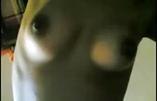XXX شلخته با نونوجوانان تخت مکیده یک غریبه و سپس خودش دانلود رایگان فیلم سکسی جدید را به او داد