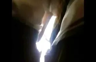 XXX جوجه بیدمشک با استفاده از یک پمپ پمپ بیدمشک دانلود رایگان فیلم سکسی 2018 او و زد با ارتش در الاغ
