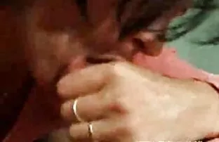 XXX یک پزشک سالخورده پس از معاینه دانلود رایگان فیلم سکسی خارجی نیز خدمات جنسی را به دختر ارائه داد