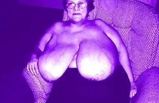 XXX برده است دانلود رایگان فیلمسکسی به طور کامل تابع به معشوقه اش